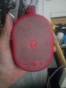 Skull candy speaker