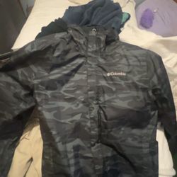 Columbia Rain Jacket 