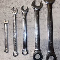 Wrench lot All work great Used Largest two are ratchets