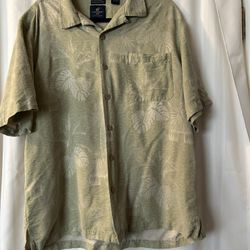 Caribbean Joe Hawaiian Shirt Floral Button Up Silk Short Sleeve Shirt - Men's XL