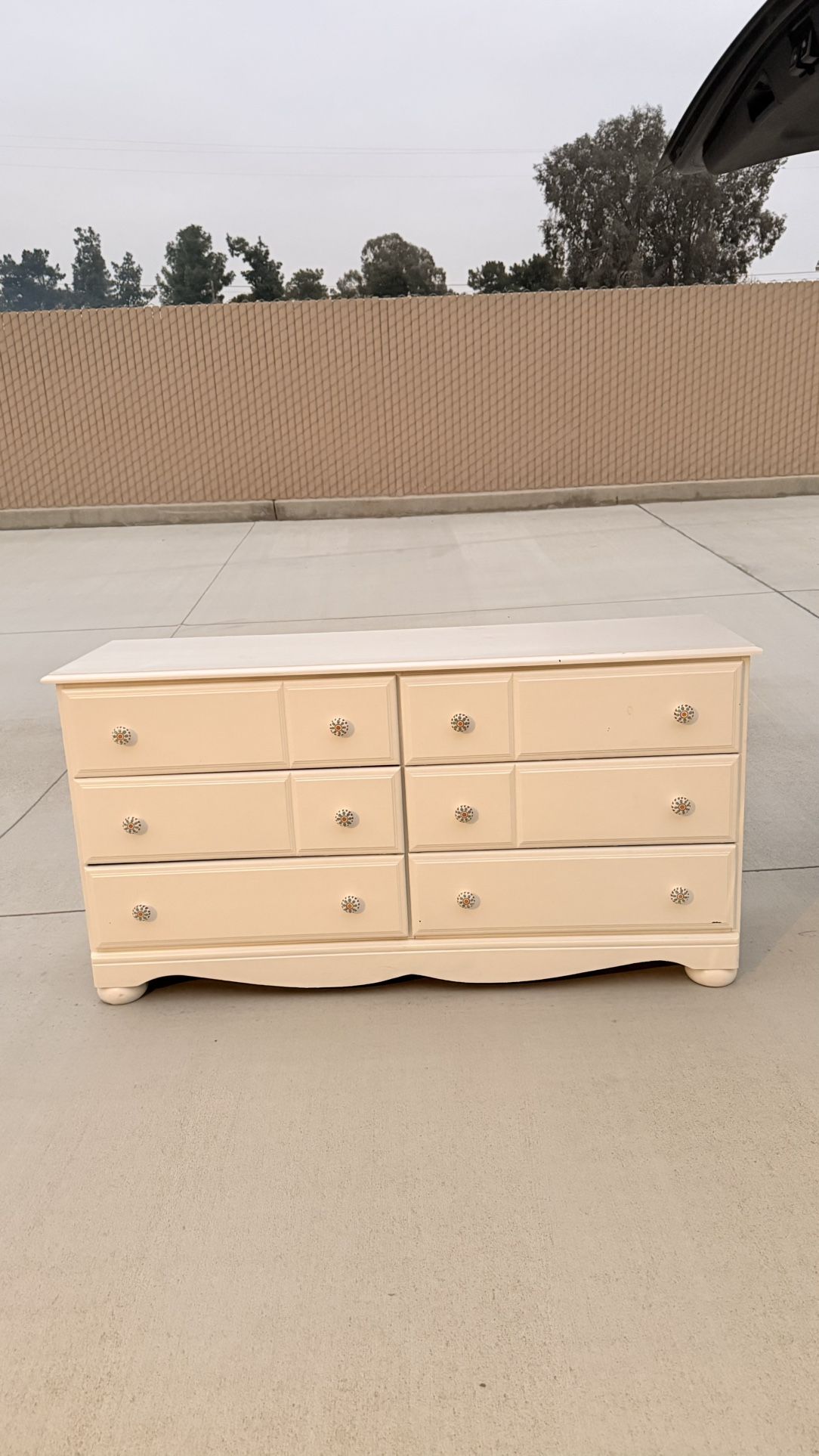Dresser with Drawers