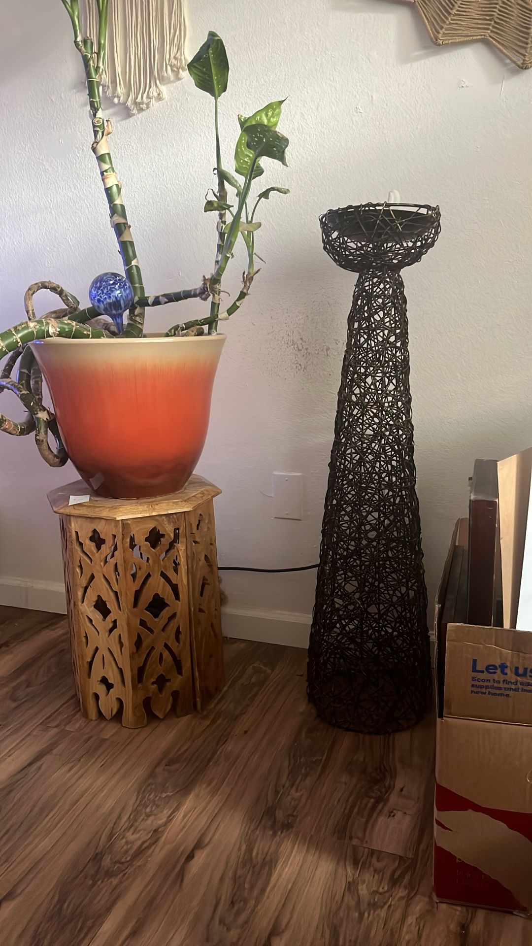 Intertwined Wooden Candle Holder