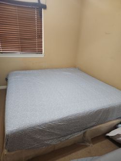 King Size Bed and Bedframe