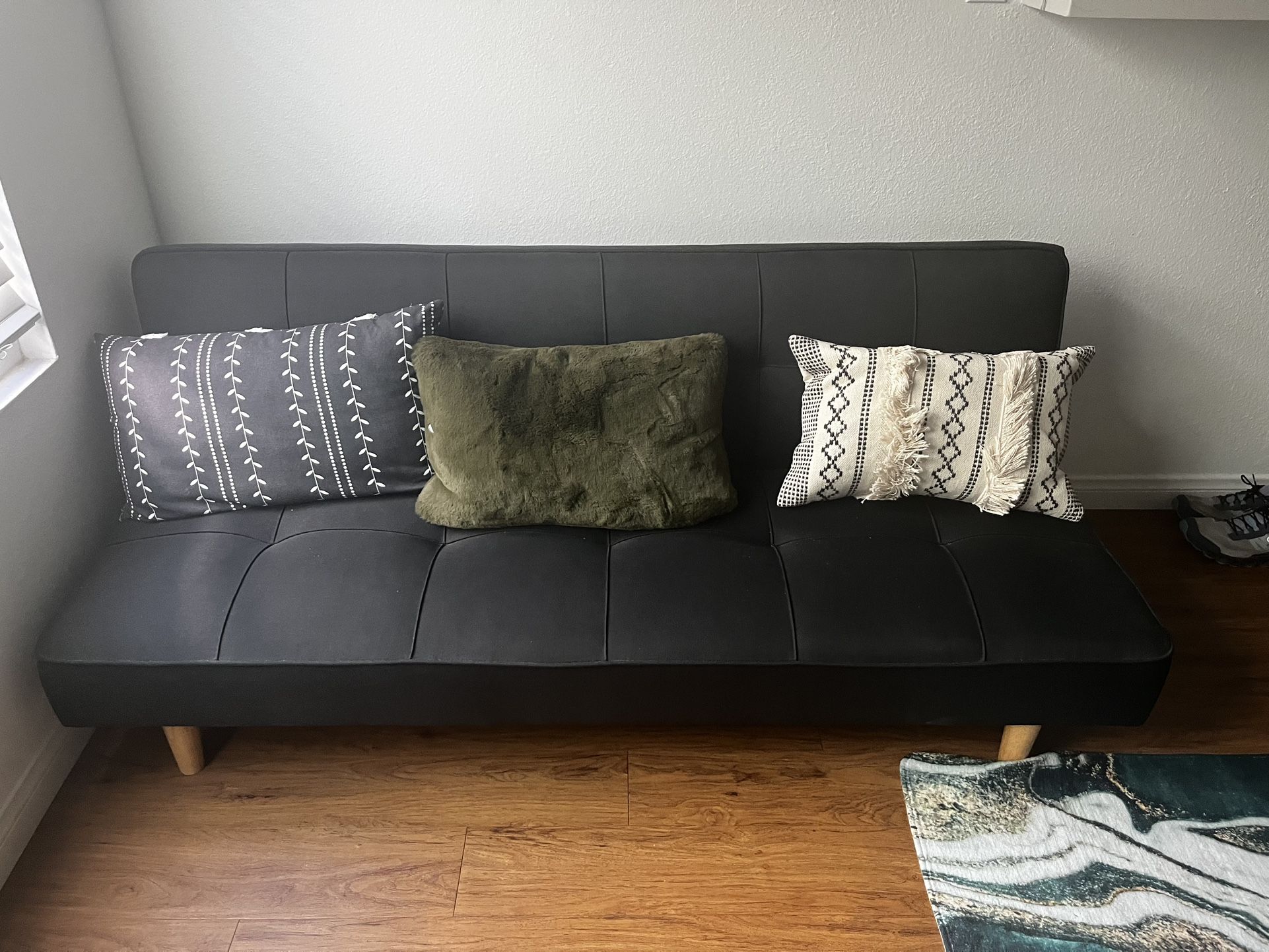 Serta Sofa Futon 