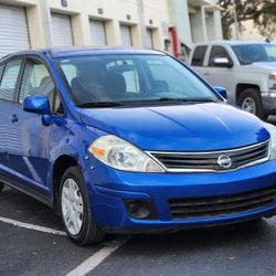 NISSAN VERSA SL HATCHBACK 2010/CLEAN TITLE / PERFECTO $3950 CASH