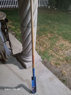 Trenching Shovel