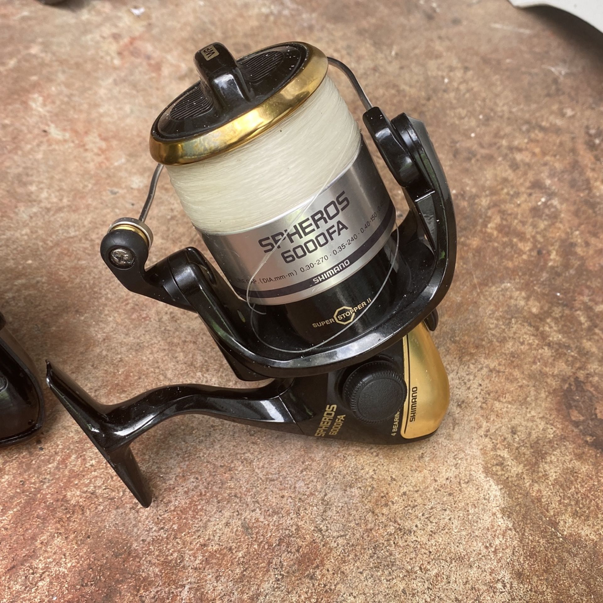 Shimano Spheros 6000FA, 8000FA Spinning Reel