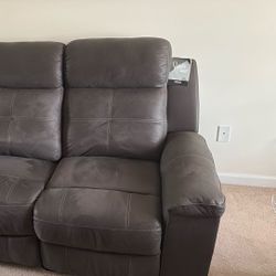 Sofa &loveseat
