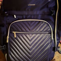 Black Lovevook Travel Bag