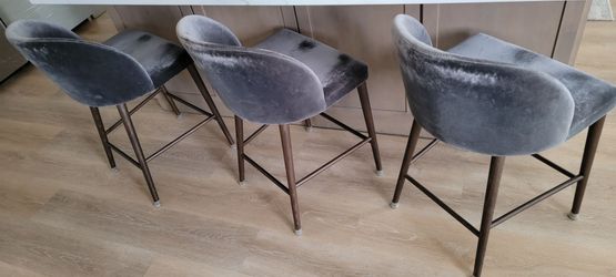 Set of 3 Velvet Bar Stools