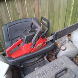 Working Saw Out Fuel Comes With Case