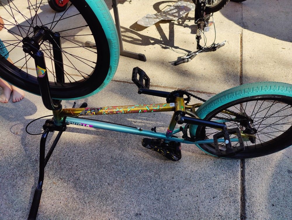 GT Mercado Team Comp BMX Bike for Sale in Bonney Lake, WA - OfferUp