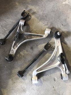 Infiniti G37 rear control arms