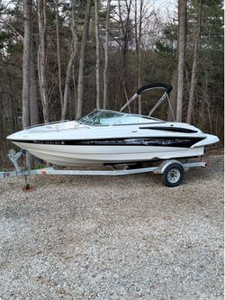 2006 Crownline 200 LS in MINT condition only 116hrs