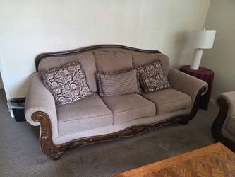 Sofa & love seat free coffee table