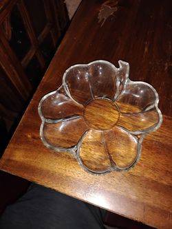 Vintage clear glass four leaf clove candy nut mint dish set of 3