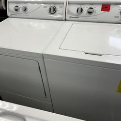 Washer And Electric Stove Speed Queen In Super great Condition And 3 Months Warranty 