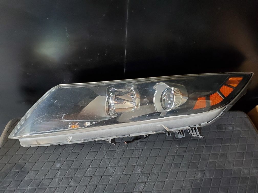 11 - 13 Kia Optima Driver Left Headlight