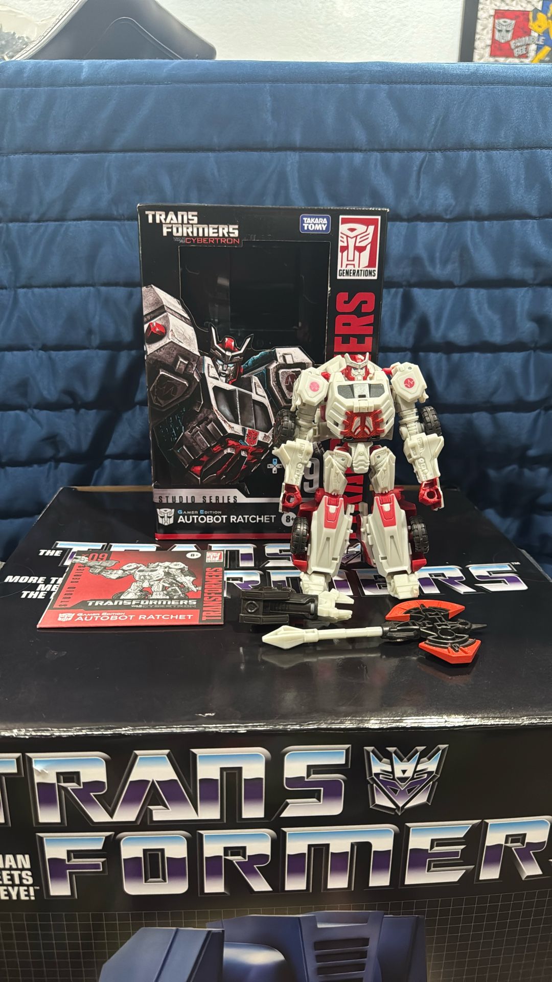 Transformers War For Cybertron - Studio Series Ratchet 