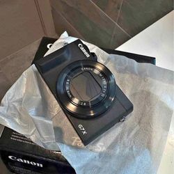 Camera Canon PowerShot G7x Mark II