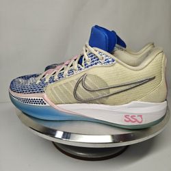 Size 8.5 Women's Nike Sabrina 1 By You custom basketball shoes