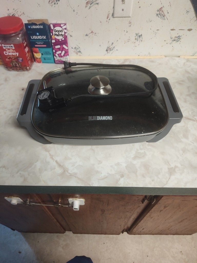 16-in Frying Pan