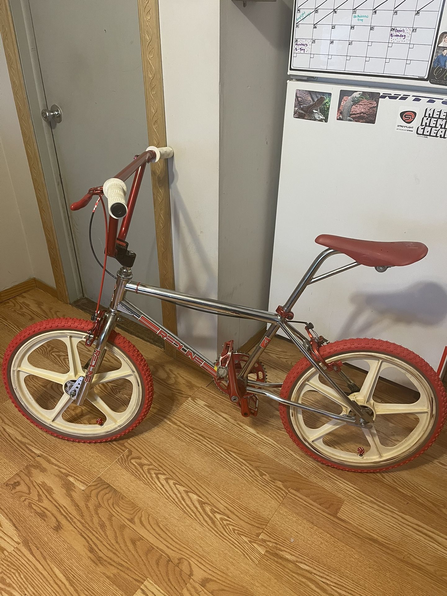 Rare Redline MX2 Survivor