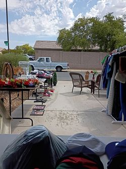 Garage sale 174 s 197th ave buckeye Az