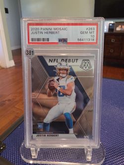 Justin Herbert 2020 Panini Mosaic RC PSA 10