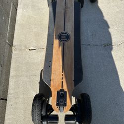 Evolve Skateboard GTR