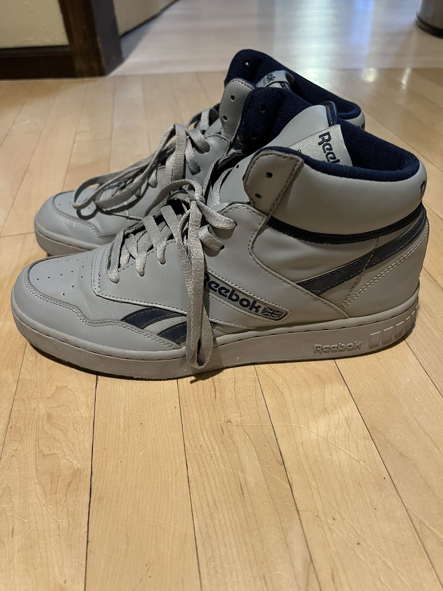 Reebok Men’s High Top Shoes Size 11.5