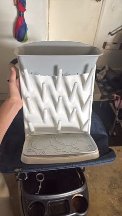 Bottle holder/ dryer