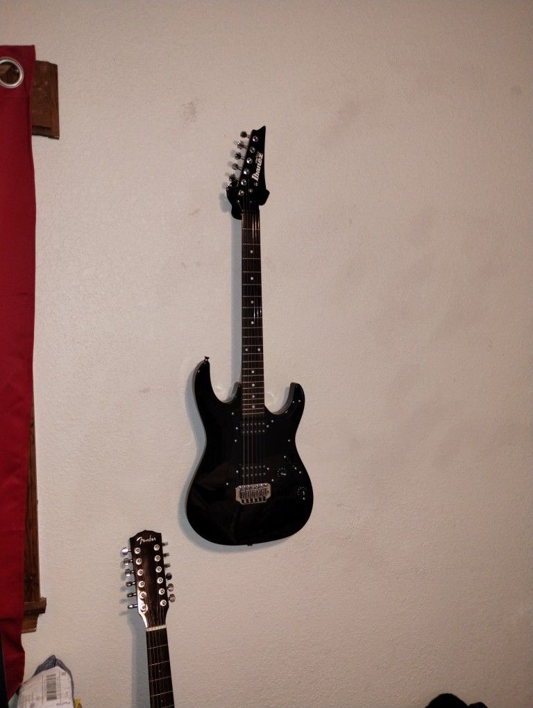 Ibanez Geo,Great Shape. Plays Great. Setup with Gig Bag.