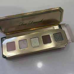 Too faced eye shadow palette