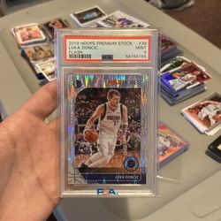 2019-20 Hoops Premium Stock Flash #39 Luka Doncic Dallas Mavericks PSA 9 MINT