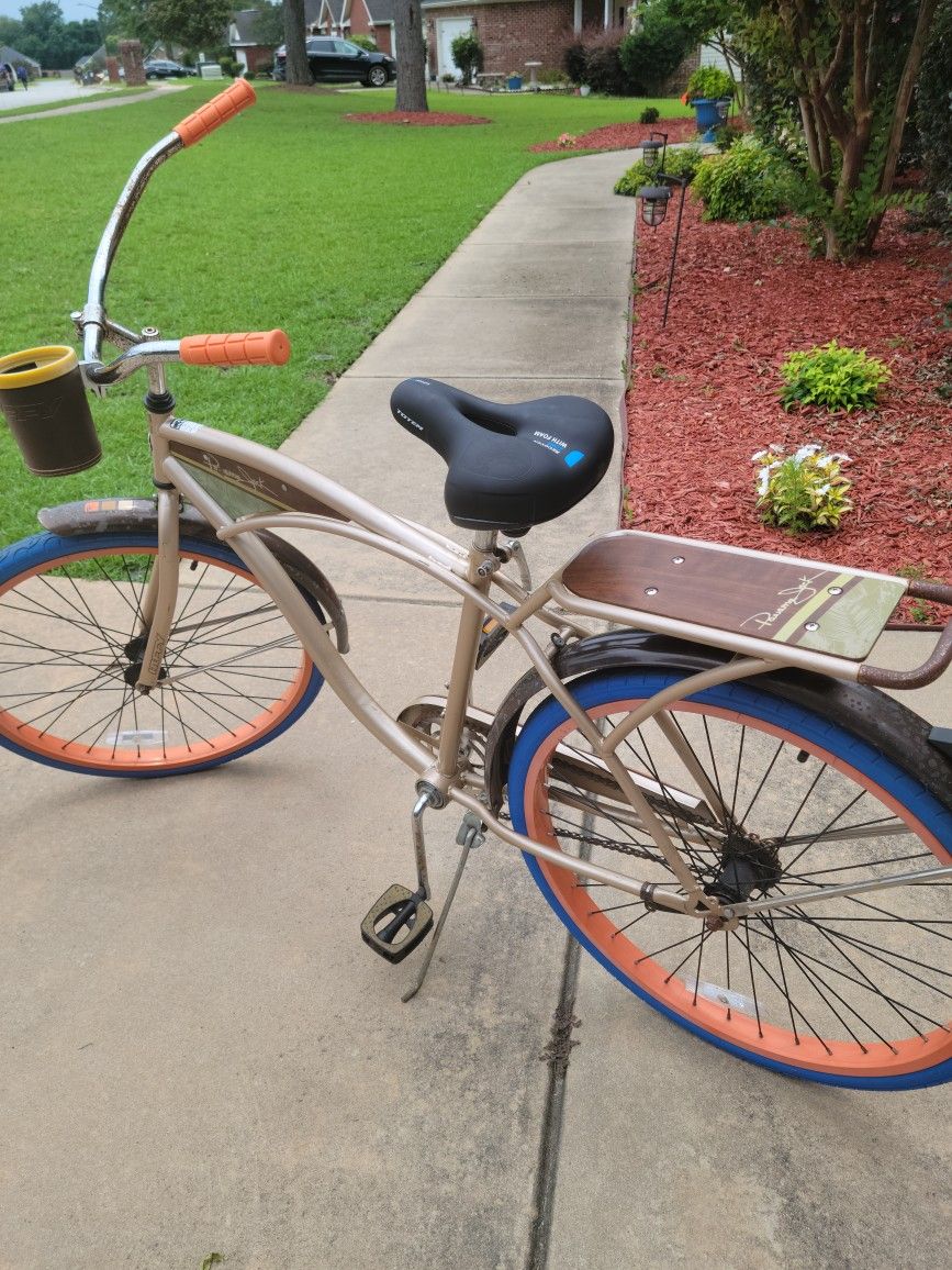 26 Inch Men Panama Jack/Excellent Condition-New Tires/Seat/Handle Bar Grips
