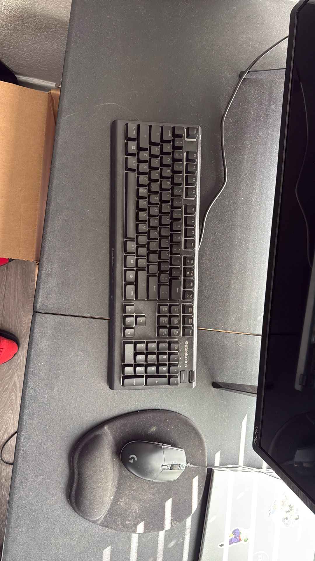 Steel Series Apex 3 Gaming Keyboard