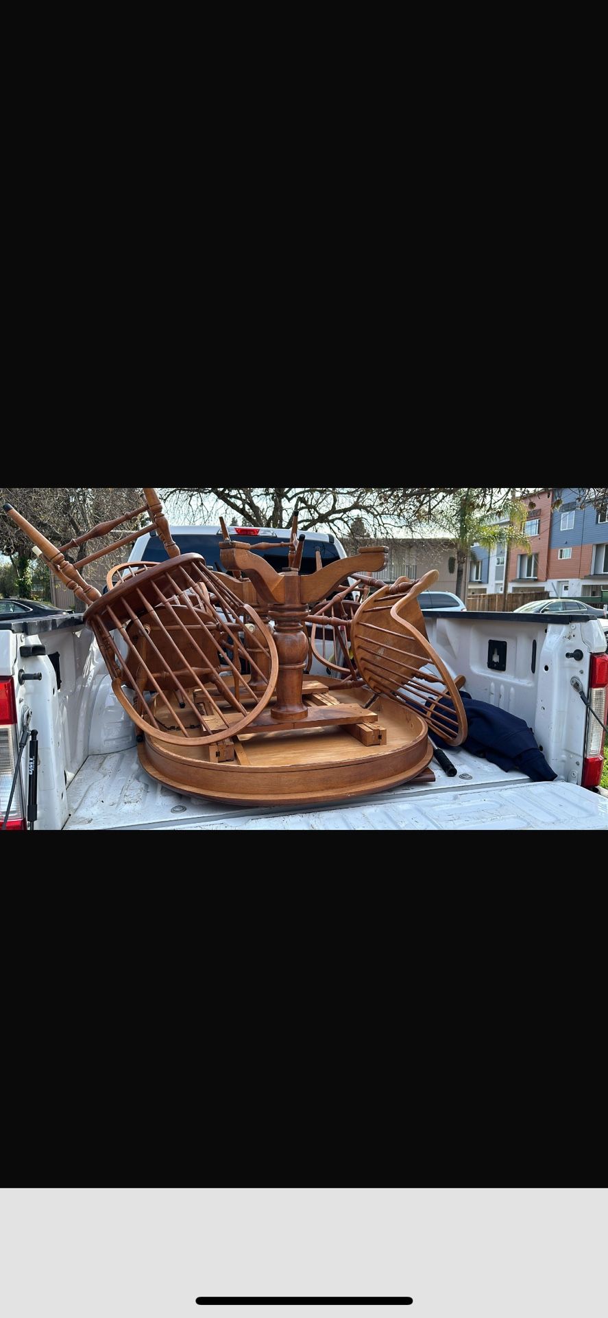 Vendo Un Comedor De 6 Sillas Con Extension