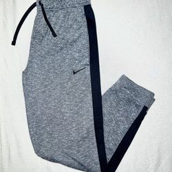 Nike Jogger Women Sweats / Pants / Jogger 