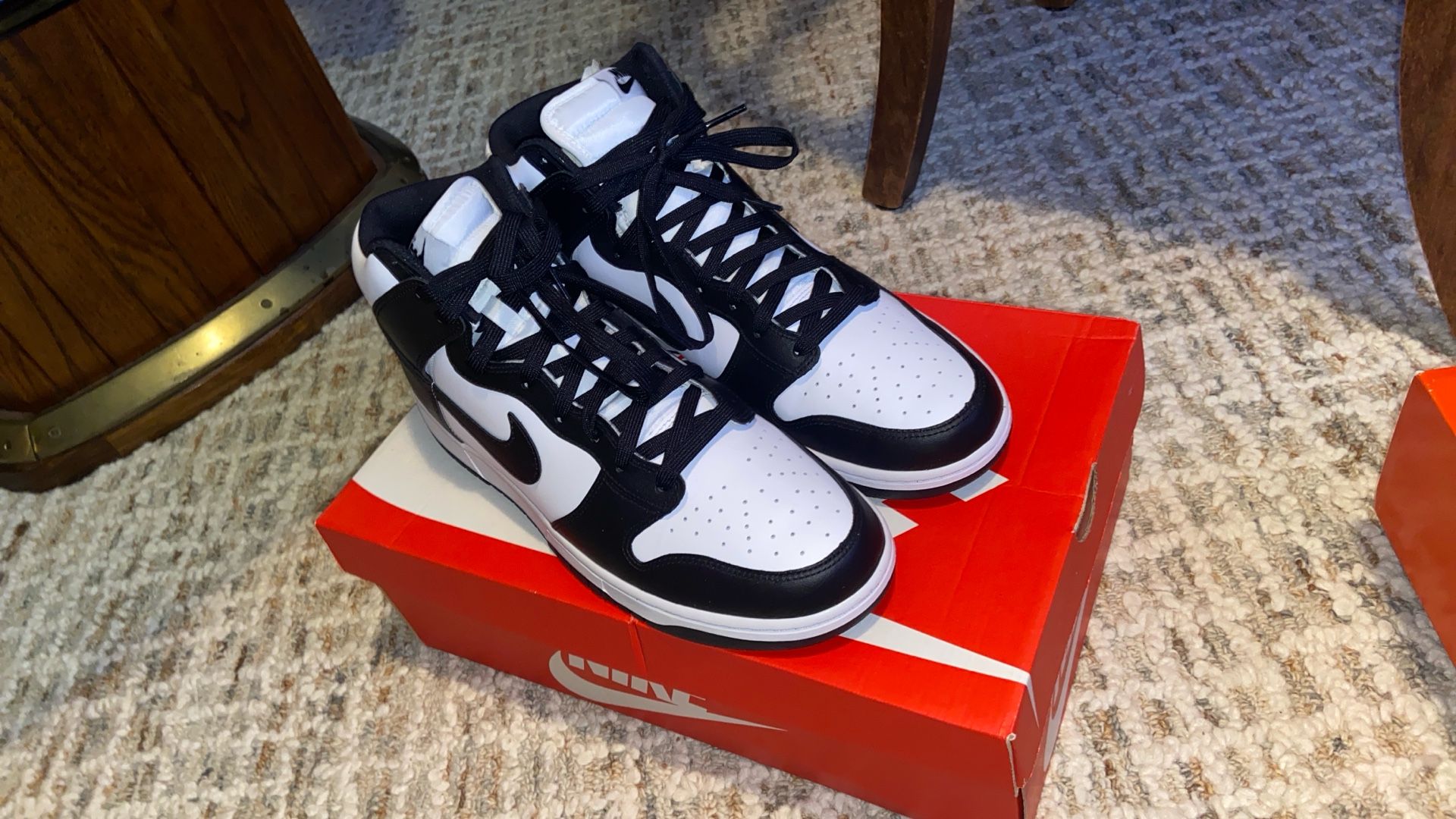 Nike Dunk High “Panda”