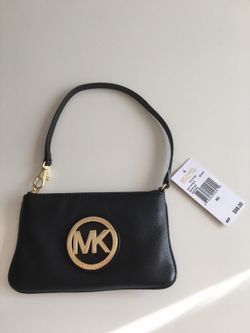 Michael kors wristlet - authentic