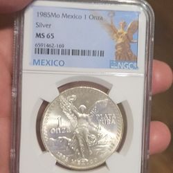 1 OZ Libertad 1985 Silver Coin, MS65