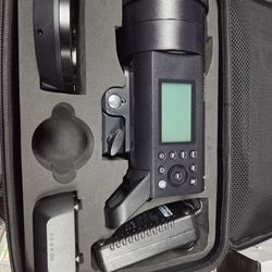 Godox AD400 pro flash