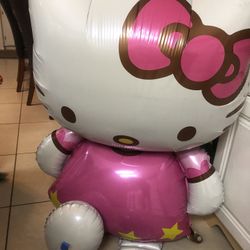 Large Hello Kitty Balloon