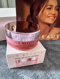 JLO Beauty Define and Depuff Eye Mask