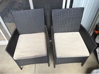 Outdoor Wicker Patio Chairs (Set of 2)