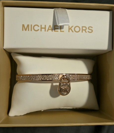 Brand New Women's Authentic Michael Kors Bracelet 