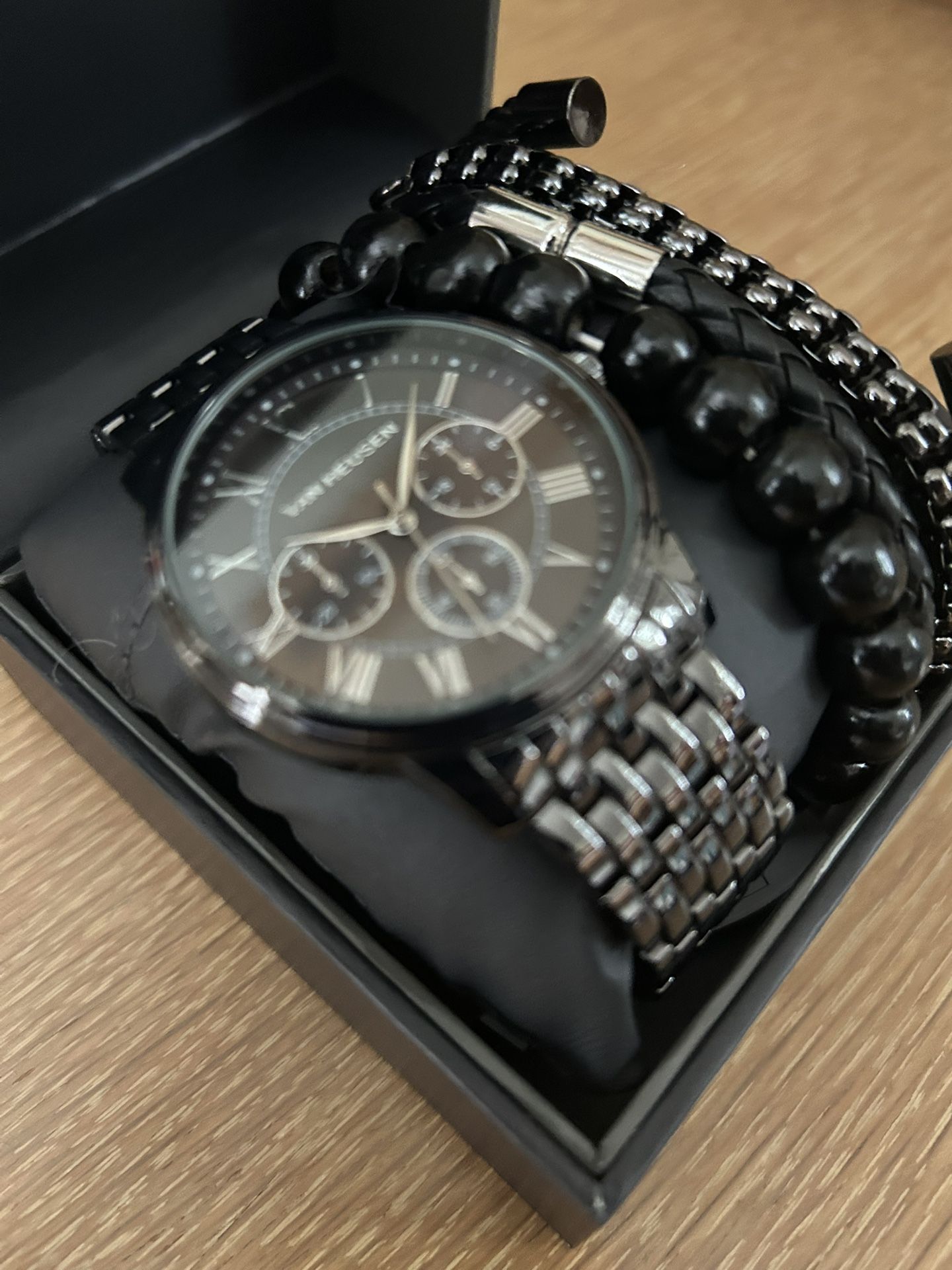 Van Heusen Watch