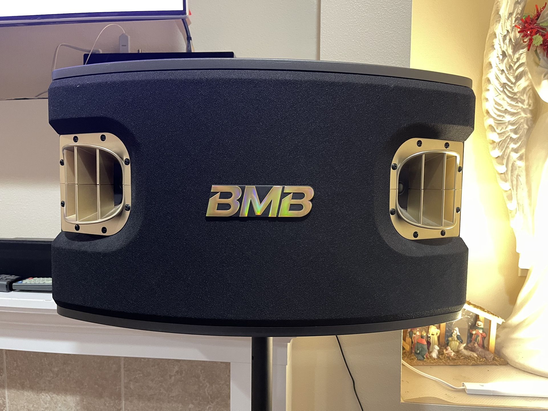 BMB karaoke system