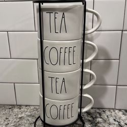 Rae Dunn Set of 4 Stackable Mugs